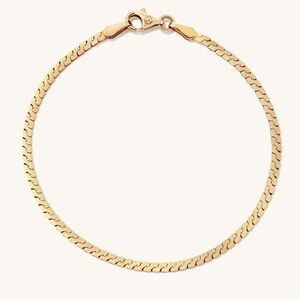 Serpentine Chain Bracelet